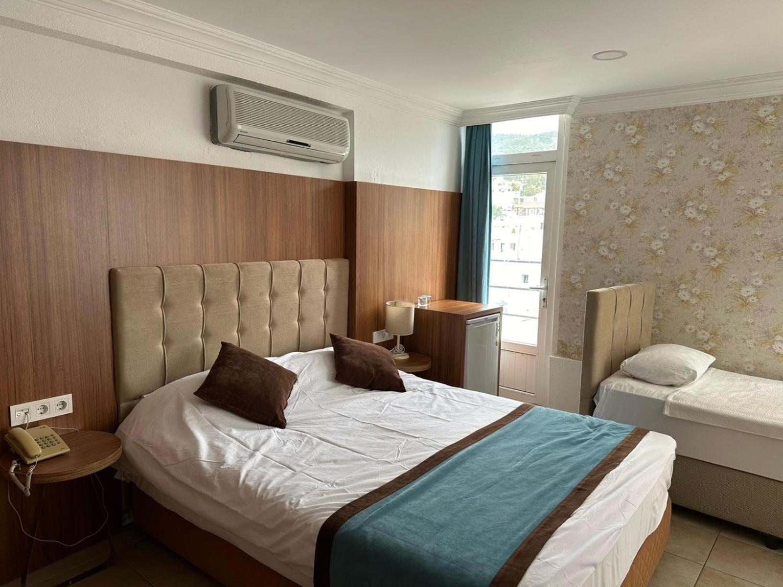 Dinc Pension Bodrum ภายนอก รูปภาพ